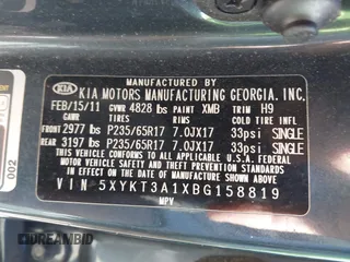 2011 Kia Sorento LX with VIN 5XYKT3A1XBG158819, listed as a IAAI auction lot 41665390 with 120,570 mi miles. Bid and sale history available at carsss.com. Image 9.