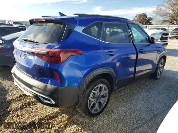 2023 Kia Seltos EX with VIN KNDERCAA9P7403495, listed as a Copart auction lot 74698254 with 4,441 mi miles and Non Repairable. Bid and sale history available at carsss.com. Image 3.