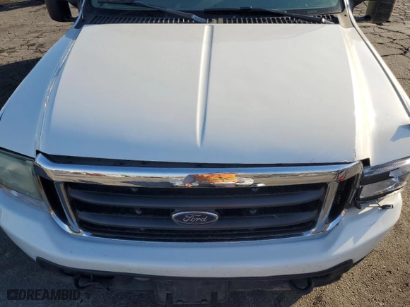 2004 Ford Super Duty F-250 XL with VIN 1FTNW21P94EB80311, listed as a Copart auction lot 43791515 with 254,082 mi miles and Salvage Title. Bid and sale history available at carsss.com. Image 12.