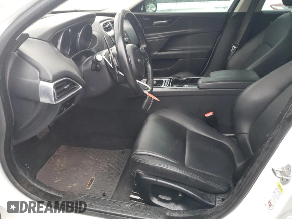 2017 Jaguar XE 35t Premium with VIN SAJAD4BV5HA964237, listed as a Copart auction lot 87274704 with 82,542 mi miles and Salvage Title. Bid and sale history available at DreamBid. Image 7.