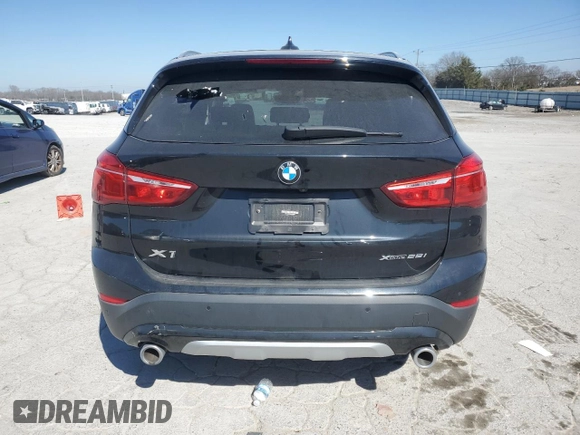 2021 BMW X1 xDrive28i with VIN WBXJG9C06M5U39389, listed as a Copart auction lot 46702675 with 39,594 mi miles and Salvage Title. Bid and sale history available at carsss.com. Image 6.