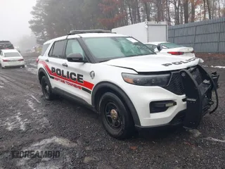 2021 Ford Police Interceptor Utility z VIN 1FM5K8AB7MGA73082, wystawiony jako IAAI lot #41506291 z przebiegiem 84 331 mil mil oraz . Historia ofert i sprzedaży dostępna na DreamBid. Obrazek 1.
