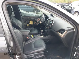 2017 Jeep Cherokee Limited с VIN 1C4PJLDS3HW644139, выставлен на аукционе IAAI как лот 40367704 с пробегом 72 484 миль миль и . История ставок и продаж доступна на DreamBid. Изображение 5.