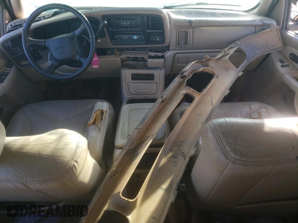 2002 GMC Yukon SLT with VIN 1GKEK13Z62J148557, listed as a Copart auction lot 43246075 with 242,968 mi miles and Salvage Title. Bid and sale history available at carsss.com. Image 8.