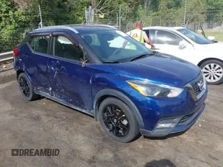 2020 Nissan Kicks SR z VIN 3N1CP5DV1LL516745, wystawiony jako IAAI lot #42172081 z przebiegiem 75 623 mil mil oraz . Historia ofert i sprzedaży dostępna na DreamBid. Obrazek 1.