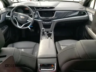 2024 Cadillac XT6 FWD Premium Luxury with VIN 1GYKPCRS4RZ702383, listed as a Copart auction lot 53346745 with 43,339 mi miles and Salvage title. Bid and sale history available at DreamBid. Image 8.