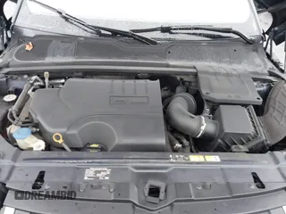2019 Land Rover Range Rover Evoque SE with VIN SALVP2RX2KH341541, listed as a IAAI auction lot 41648942 with 122,356 mi miles. Bid and sale history available at carsss.com. Image 10.