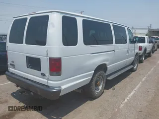2007 Ford Econoline Passenger XL с VIN 1FBSS31L37DA02717, выставлен на аукционе IAAI как лот 42624237 с пробегом 422 811 миль миль и . История ставок и продаж доступна на DreamBid. Изображение 4.
