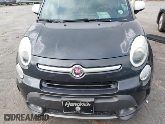 2014 FIAT 500L Trekking with VIN ZFBCFADH5EZ018176, listed as a IAAI auction lot 42680958 with 106,806 mi miles and . Bid and sale history available at DreamBid. Image 6.