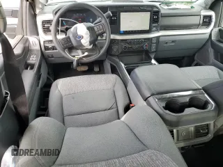 2024 Ford F-250 XL with VIN 1FT8W2BN8REF91488, listed as a Copart auction lot 55611285 with 6,064 mi miles and Salvage title. Bid and sale history available at DreamBid. Image 8.
