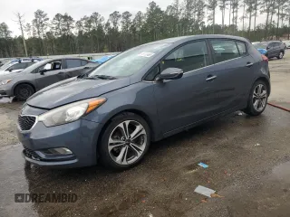 2016 Kia Forte EX z VIN KNAFX5A88G5591602, wystawiony jako Copart lot #49712465 z przebiegiem 85 440 mil mil oraz Szkoda całkowita • Salvage title. Historia ofert i sprzedaży dostępna na DreamBid. Obrazek 1.