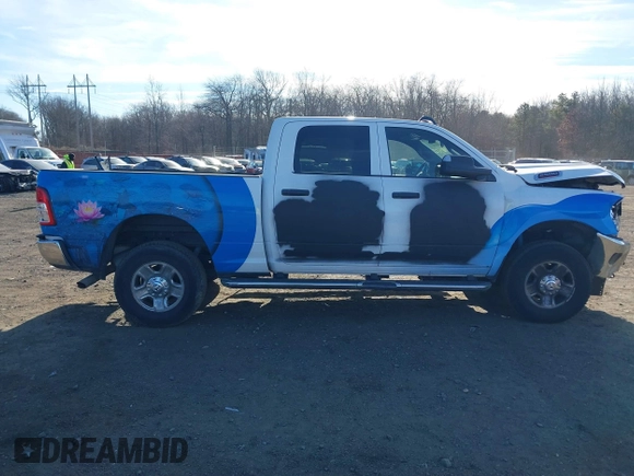 2021 Ram 2500 Tradesman with VIN 3C6UR5CJ9MG680627, listed as a IAAI auction lot 41100512 with 39,626 mi miles. Bid and sale history available at carsss.com. Image 13.