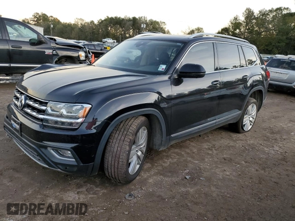 2018 Volkswagen Atlas SEL Premium with VIN 1V2NR2CAXJC573725, listed as a Copart auction lot 81723714 with 97,157 mi miles and Salvage title. Bid and sale history available at DreamBid. Image 1.