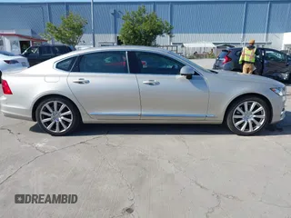 2018 Volvo S90 Inscription z VIN LVY992MLXJP004376, wystawiony jako IAAI lot #41850741 z przebiegiem 50 164 mil mil oraz . Historia ofert i sprzedaży dostępna na DreamBid. Obrazek 13.