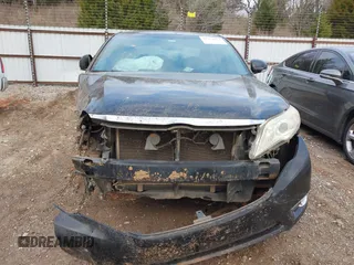 2012 Toyota Avalon z VIN 4T1BK3DB7CU455629, wystawiony jako IAAI lot #41794471 z przebiegiem 294 337 mil mil oraz . Historia ofert i sprzedaży dostępna na DreamBid. Obrazek 13.