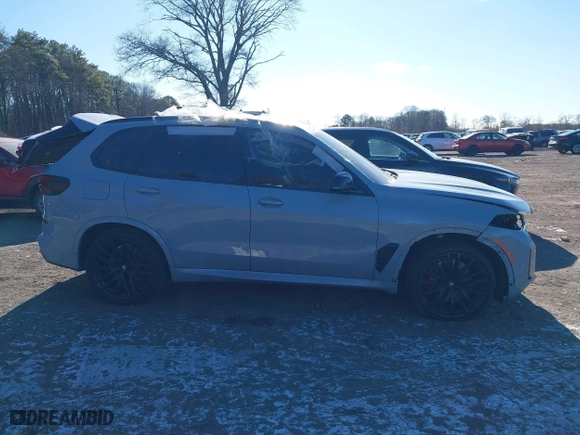 2025 BMW X5 M60i with VIN 5UX33EU08S9X68091, listed as a IAAI auction lot 41246321 with 10 mi miles. Bid and sale history available at carsss.com. Image 13.