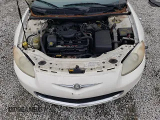2001 Chrysler Sebring LXi z VIN 1C3EL55U81N557611, wystawiony jako Copart lot #85875574 z przebiegiem 225 083 mil mil oraz Czysty tytuł • Clean title. Historia ofert i sprzedaży dostępna na DreamBid. Obrazek 11.