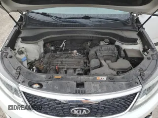 2015 Kia Sorento LX with VIN 5XYKTCA68FG595090, listed as a Copart auction lot 52178005 with 174,032 mi miles and Salvage Title. Bid and sale history available at carsss.com. Image 12.