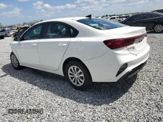 2024 Kia Forte LX with VIN 3KPF24AD7RE827656, listed as a Copart auction lot 51784995 with 0 mi miles and Non Repairable. Bid and sale history available at carsss.com. Image 2.