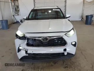2022 Toyota Highlander Limited z VIN 5TDDZRBH9NS215783, wystawiony jako Copart lot #53630715 z przebiegiem 38 459 mil mil oraz Szkoda całkowita • Salvage title. Historia ofert i sprzedaży dostępna na DreamBid. Obrazek 5.