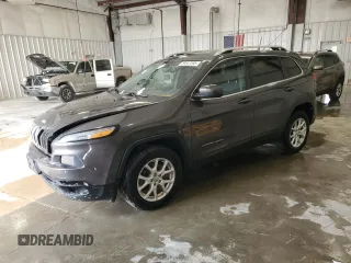2016 Jeep Cherokee Latitude z VIN 1C4PJMCS7GW310749, wystawiony jako Copart lot #58507595 z przebiegiem 109 678 mil mil oraz Nie do naprawy • Non repairable. Historia ofert i sprzedaży dostępna na DreamBid. Obrazek 1.