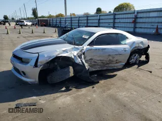 2014 Chevrolet Camaro LS z VIN 2G1FA1E33E9273326, wystawiony jako Copart lot #53258585 z przebiegiem 143 258 mil mil oraz Szkoda całkowita • Salvage title. Historia ofert i sprzedaży dostępna na DreamBid. Obrazek 1.