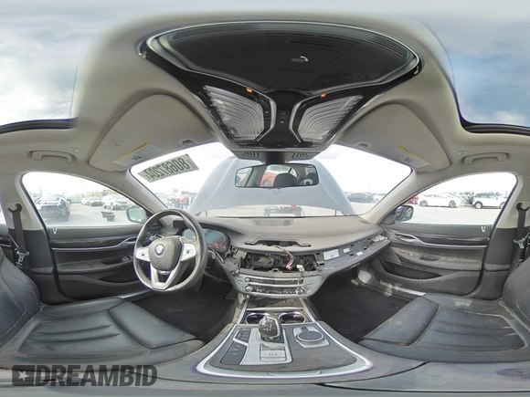 2022 BMW 7 Series 740i z VIN WBA7T2C02NCG97528, wystawiony jako Copart lot #80687204 z przebiegiem 28 387 mil mil oraz Szkoda całkowita • Salvage title. Historia ofert i sprzedaży dostępna na DreamBid. Obrazek 12.