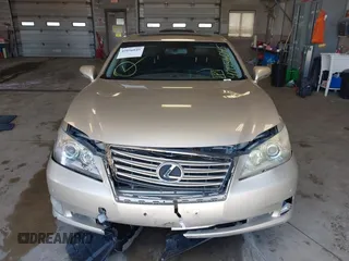 2010 Lexus ES with VIN JTHBK1EG7A2387679, listed as a IAAI auction lot 42056045 with 161,539 mi miles. Bid and sale history available at carsss.com. Image 12.