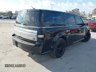 2018 Ford Flex Limited with VIN 2FMGK5D81JBA05788, listed as a IAAI auction lot 41599235 with 72,267 mi miles. Bid and sale history available at carsss.com. Image 4.