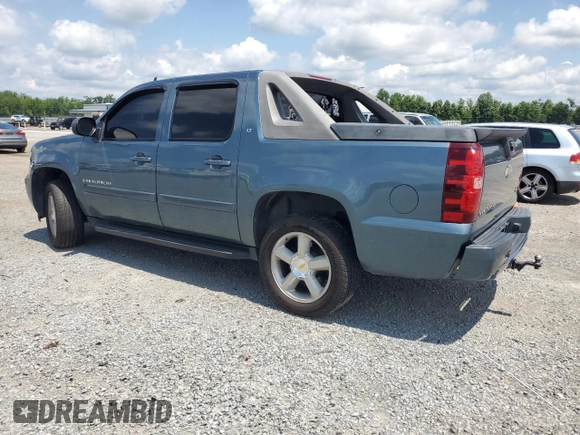 2008 Chevrolet Avalanche 3LT z VIN 3GNEC120X8G262669, wystawiony jako Copart lot #63563495 z przebiegiem 301 581 mil mil oraz Szkoda całkowita • Salvage title. Historia ofert i sprzedaży dostępna na DreamBid. Obrazek 2.