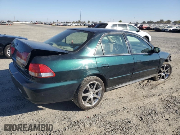 2001 Honda Accord z VIN JHMCG65581C013576, wystawiony jako Copart lot #77839024 z przebiegiem 308 265 mil mil oraz Szkoda całkowita • Salvage title. Historia ofert i sprzedaży dostępna na DreamBid. Obrazek 3.