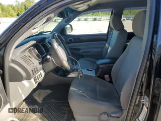 2013 Toyota Tacoma with VIN 3TMMU4FNXDM054585, listed as a Copart auction lot 65691205 with 183,075 mi miles and Clean title. Bid and sale history available at DreamBid. Image 7.