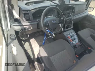 2021 Ford Transit z VIN 1FDBR1CG2MKA65340, wystawiony jako Copart lot #56920445 z przebiegiem Nie podano mil oraz Szkoda całkowita • Salvage title. Historia ofert i sprzedaży dostępna na DreamBid. Obrazek 8.