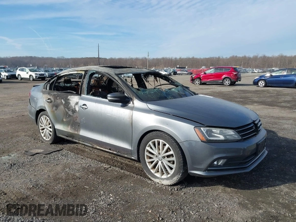 2016 Volkswagen Jetta Sedan 1.8T SEL with VIN 3VWL17AJ8GM365184, listed as a IAAI auction lot 41652449 with 120,721 mi miles. Bid and sale history available at carsss.com. Image 1.