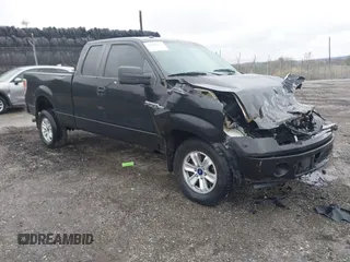 2013 Ford F-150 XL with VIN 1FTFX1EF3DFD51982, listed as a IAAI auction lot 42016831 with 160,937 mi miles. Bid and sale history available at carsss.com. Image 1.