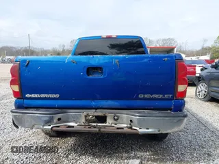 2003 Chevrolet Silverado 1500 with VIN 2GCEC19T731186984, listed as a IAAI auction lot 41521313 with 288,433 mi miles. Bid and sale history available at carsss.com. Image 17.