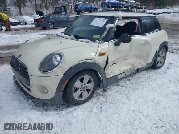 2019 MINI Hardtop Cooper with VIN WMWXP5C52K2H31051, listed as a IAAI auction lot 41555750 with 20,848 mi miles and . Bid and sale history available at DreamBid. Image 17.