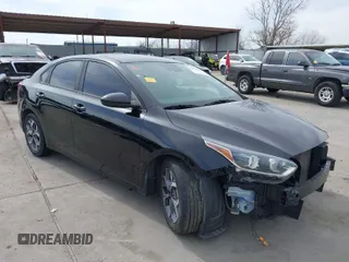 2019 Kia Forte LXS z VIN 3KPF24AD6KE120442, wystawiony jako IAAI lot #41800502 z przebiegiem 75 583 mil mil oraz . Historia ofert i sprzedaży dostępna na DreamBid. Obrazek 1.