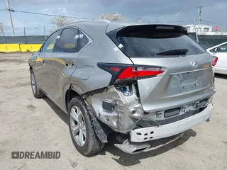 2017 Lexus NX 200t z VIN JTJBARBZ7H2108487, wystawiony jako IAAI lot #41937934 z przebiegiem 72 435 mil mil oraz . Historia ofert i sprzedaży dostępna na DreamBid. Obrazek 18.