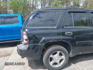 2008 Chevrolet TrailBlazer 3LT with VIN 1GNDT13S382231266, listed as a IAAI auction lot 42216198 with 144,302 mi miles and . Bid and sale history available at DreamBid. Image 16.