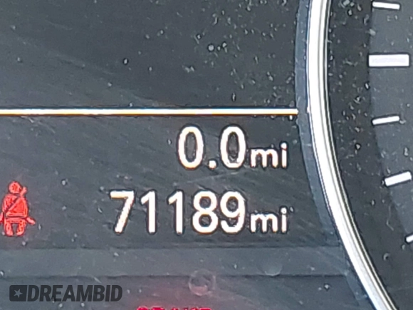 2016 Audi A6 3.0T Premium Plus with VIN WAUFGAFC0GN093898, listed as a IAAI auction lot 41844371 with 71,189 mi miles. Bid and sale history available at carsss.com. Image 16.