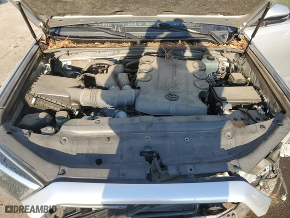 2020 Toyota 4Runner SR5 with VIN JTEBU5JR0L5815681, listed as a Copart auction lot 43769535 with 38,151 mi miles and Salvage Title. Bid and sale history available at carsss.com. Image 12.