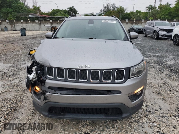 2019 Jeep Compass Latitude with VIN 3C4NJCBB3KT636386, listed as a Copart auction lot 58555305 with 97,923 mi miles and Salvage title. Bid and sale history available at DreamBid. Image 5.