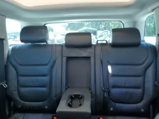 2013 Volkswagen Touareg Lux with VIN WVGEF9BP0DD001565, listed as a Copart auction lot 63070845 with 123,788 mi miles and Salvage title. Bid and sale history available at DreamBid. Image 10.