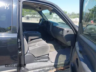 2005 Chevrolet Silverado 1500 LS with VIN 2GCEC19T851227917, listed as a IAAI auction lot 42535745 with 206,592 mi miles and . Bid and sale history available at DreamBid. Image 5.