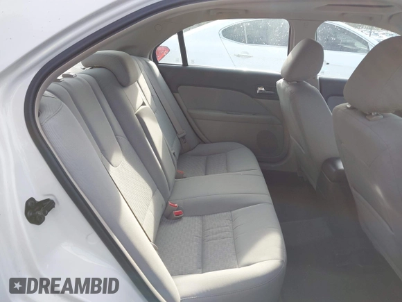 2011 Ford Fusion SE with VIN 3FAHP0HA2BR340657, listed as a IAAI auction lot 41899051 with 100,487 mi miles. Bid and sale history available at carsss.com. Image 8.