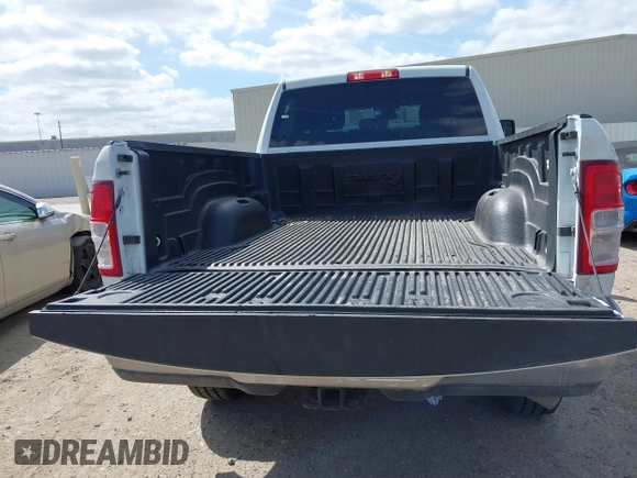 2024 Ram 2500 Big Horn with VIN 3C6UR5DJ9RG373903, listed as a IAAI auction lot 41826324 with 12,889 mi miles. Bid and sale history available at carsss.com. Image 17.