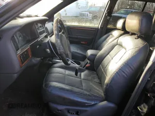1998 Jeep Grand Cherokee Limited with VIN 1J4GZ78S0WC138917, listed as a Copart auction lot 86223974 with 152,482 mi miles and Clean Title. Bid and sale history available at carsss.com. Image 7.