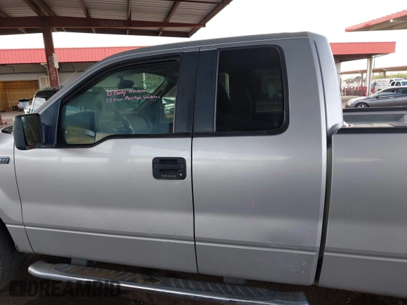 2011 Ford F-150 XL with VIN 1FTEX1CM6BFA50553, listed as a IAAI auction lot 41935449 with 270,793 mi miles. Bid and sale history available at carsss.com. Image 14.