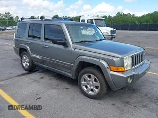 2007 Jeep Commander Limited с VIN 1J8HH58297C636318, выставлен на аукционе IAAI как лот 42105138 с пробегом 149 972 миль миль и . История ставок и продаж доступна на DreamBid. Изображение 1.